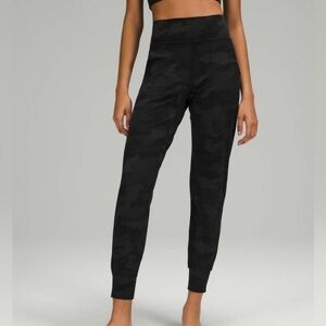 lululemon athletica Womens camo align joggers black camouflage pants size 4